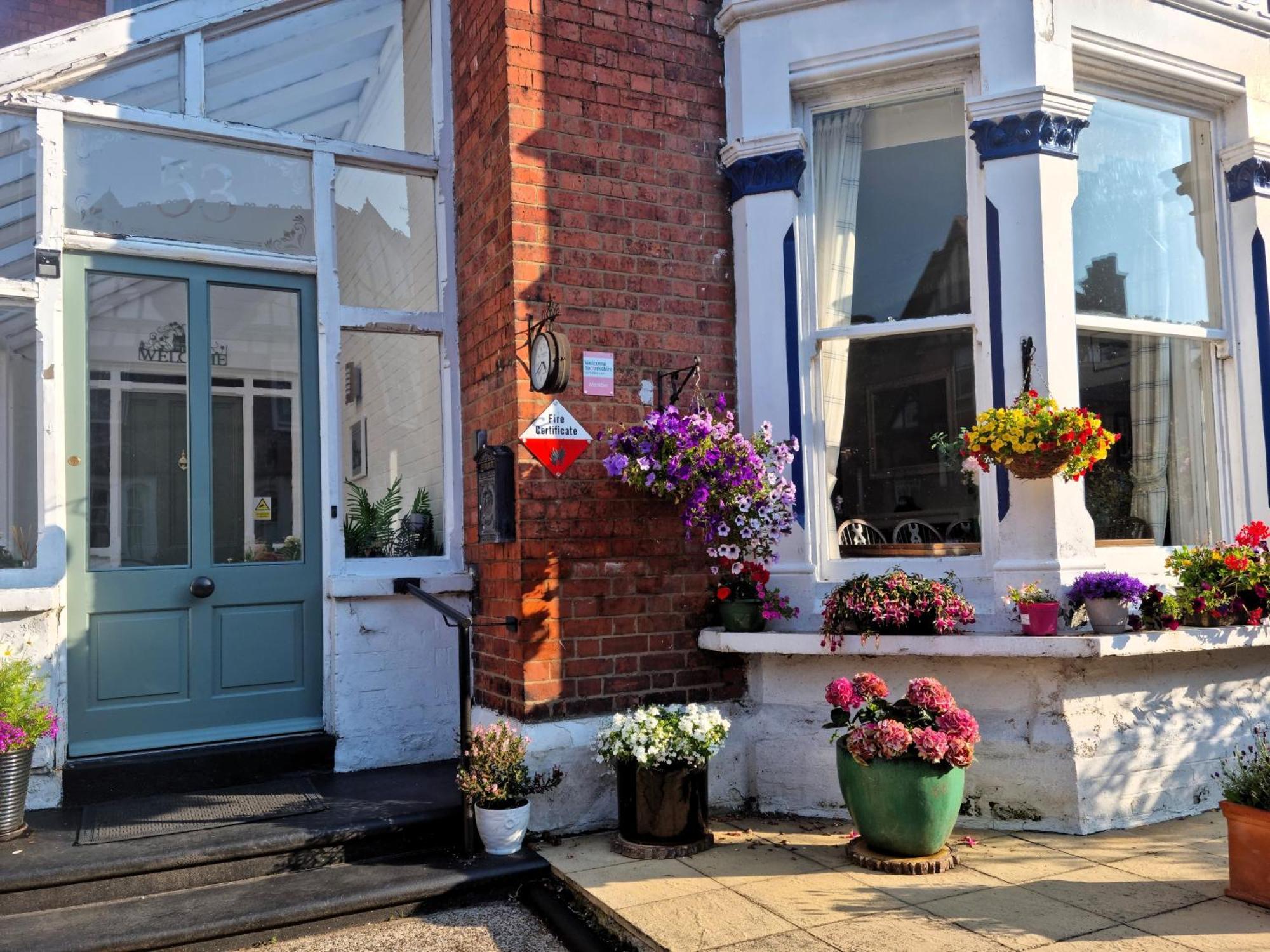 Hotel The Cavendish Scarborough Exterior foto